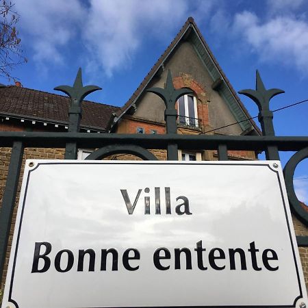 Villa Bonne Entente Donchery エクステリア 写真